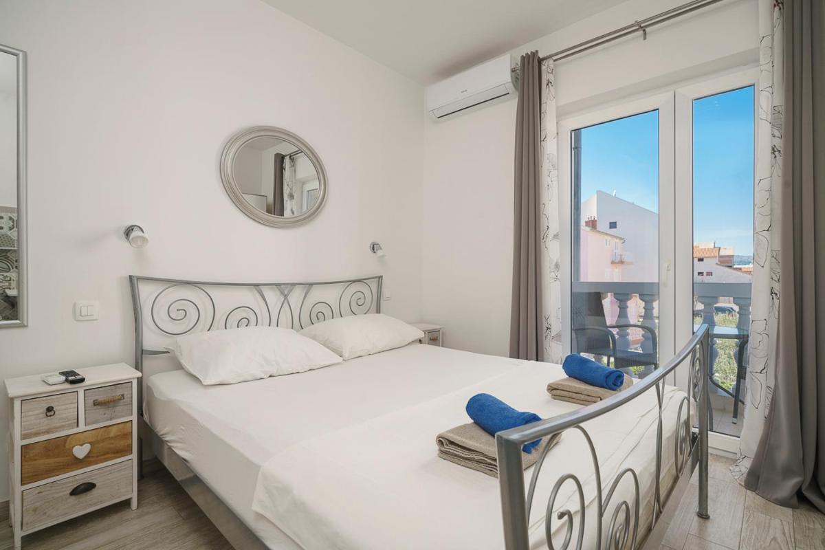 Villa Grey Stone Vodice Bagian luar foto