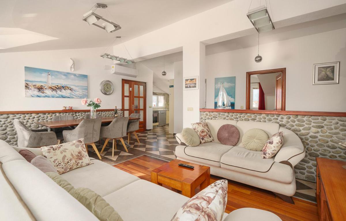 Villa Grey Stone Vodice Bagian luar foto
