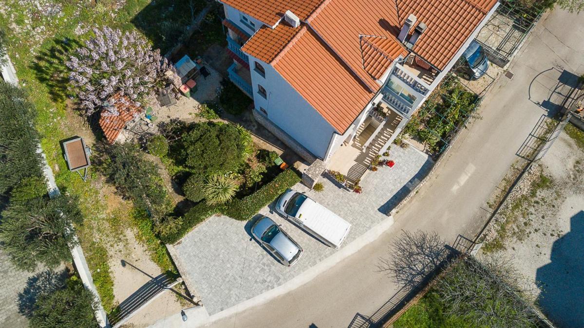 Villa Grey Stone Vodice Bagian luar foto