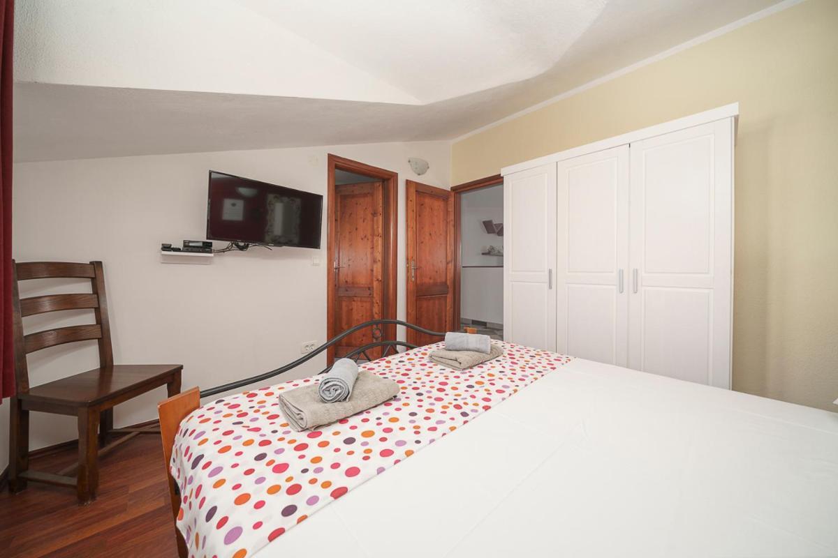 Villa Grey Stone Vodice Bagian luar foto