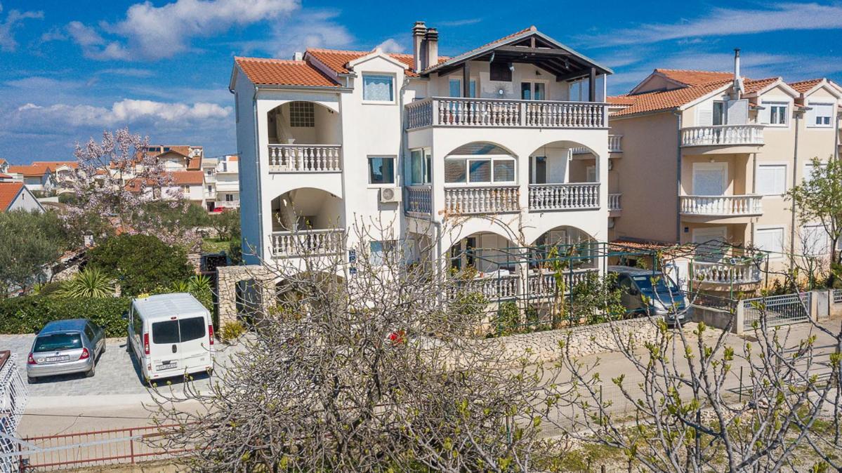 Villa Grey Stone Vodice Bagian luar foto