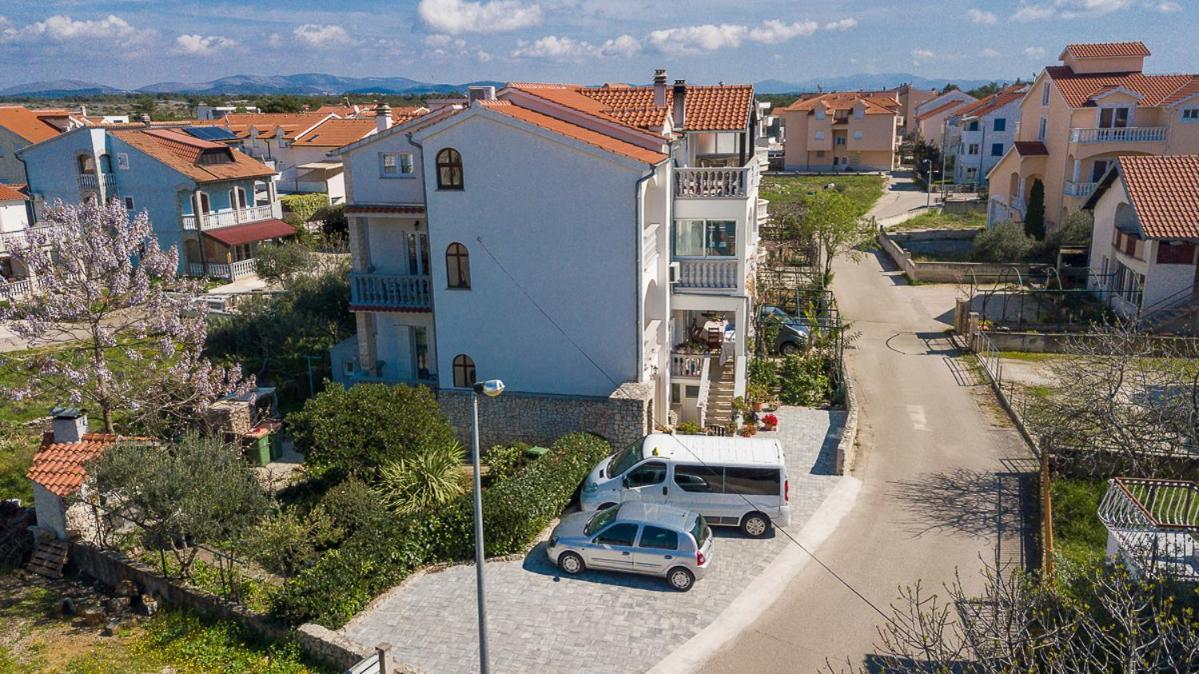 Villa Grey Stone Vodice Bagian luar foto